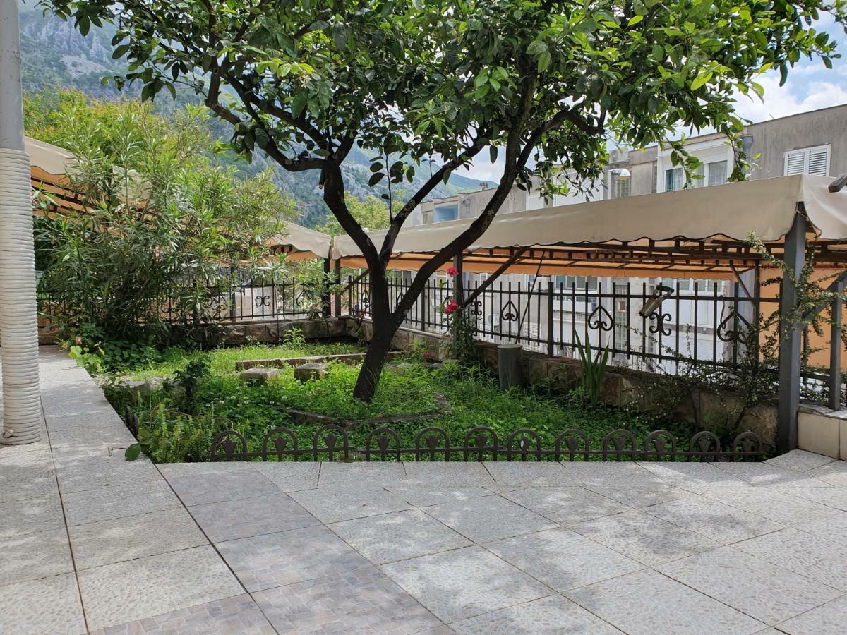 Studio Apartments Ilija Kotor Ngoại thất bức ảnh